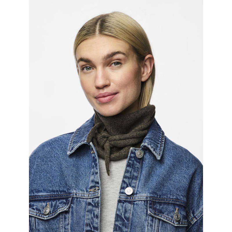 PIECES Minna Trekantet Tørklæde - Morel