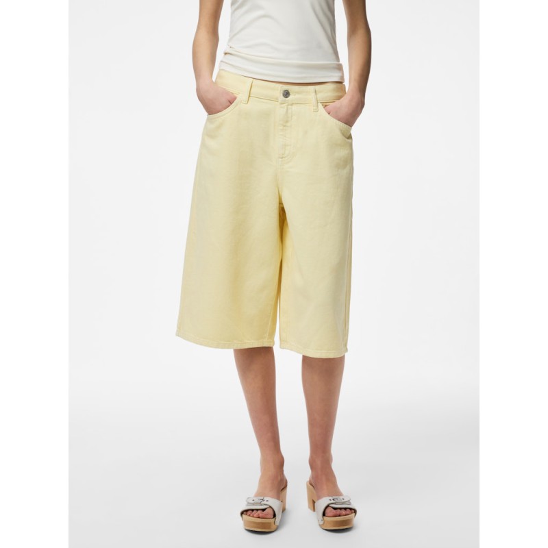 PIECES Sky denim shorts - French Vanilla