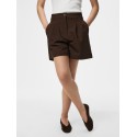 PIECES Bosella højtaljet pleated shorts - Hot Fudge