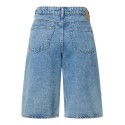 PIECES Sky mellem taljet skater denim shorts - Medium Blue Denim