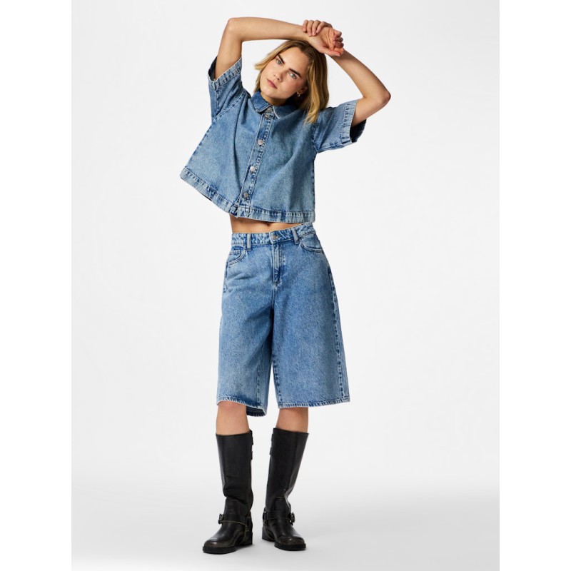 PIECES Sky mellem taljet skater denim shorts - Medium Blue Denim