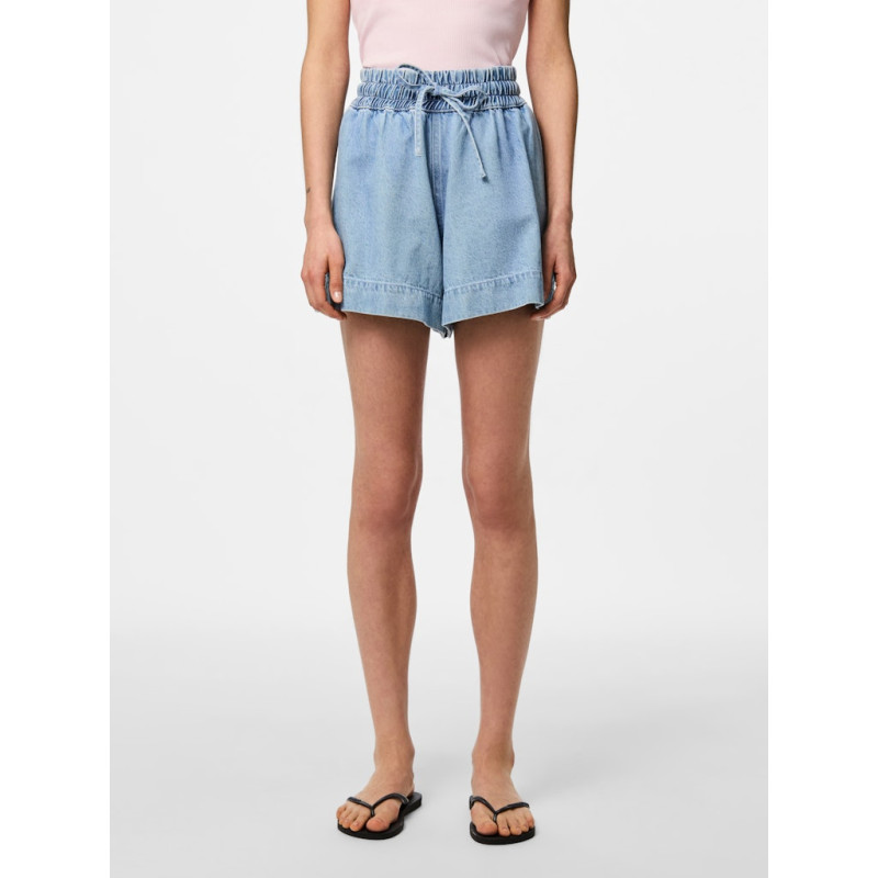PIECES Flora Denim Shorts - Light Blue Denim