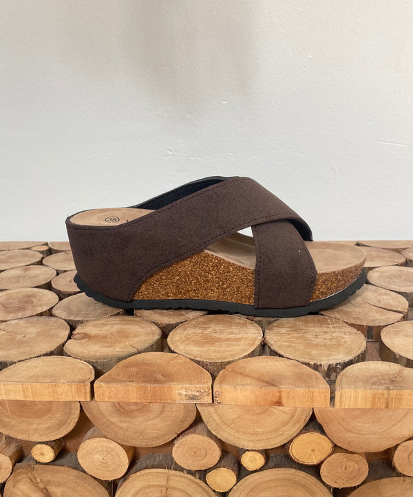 Sandal med hæl - VT2329A- brown